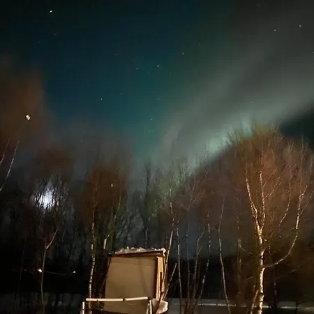 Feriehus With Good Standard Next To River