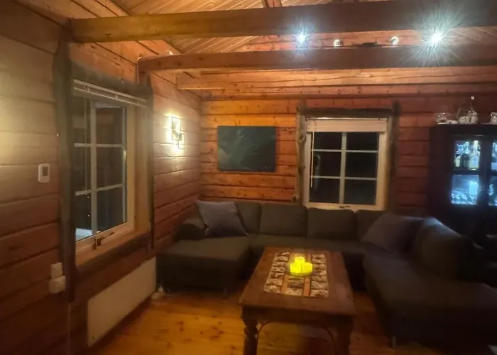 Tatil Evi With Good Standard Next To River Neiden