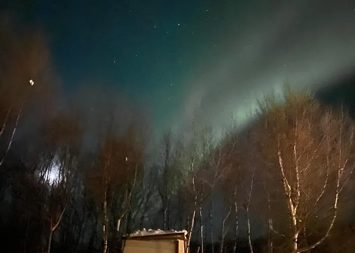 Tatil Evi With Good Standard Next To River