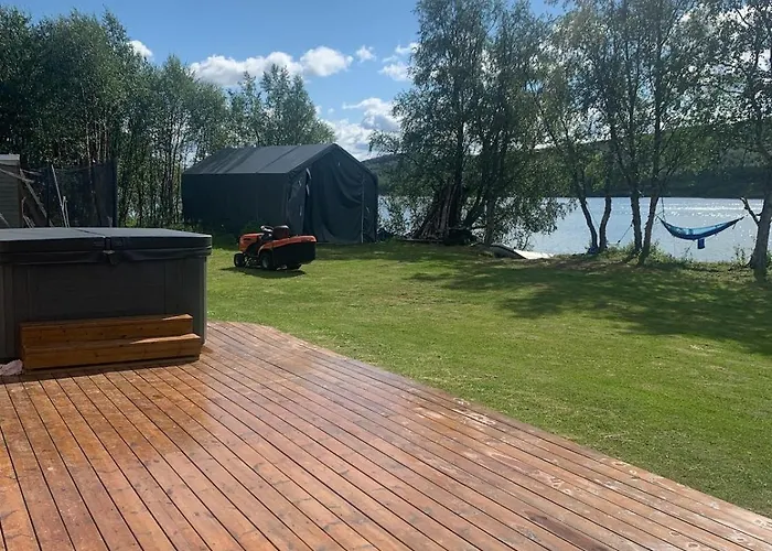 Nyaraló With Good Standard Next To River